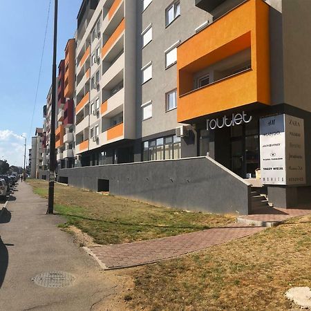 Apartament Studio Jadis 1 Oradea Buitenkant foto
