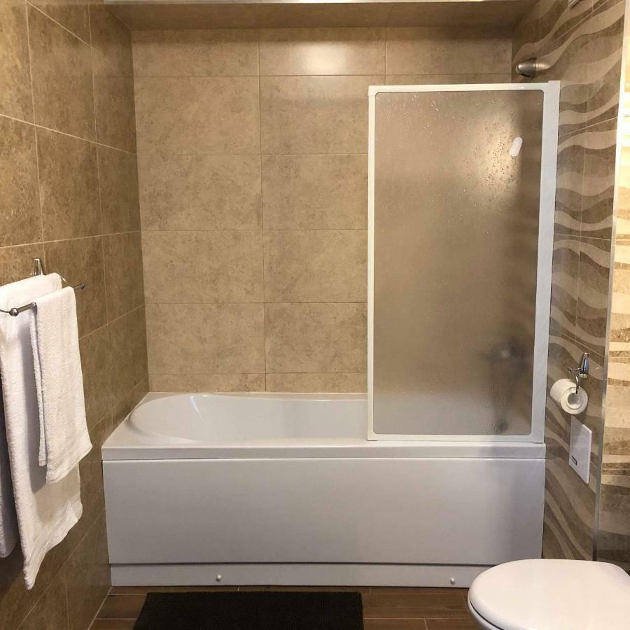 Apartament Studio Jadis 1 Oradea Buitenkant foto