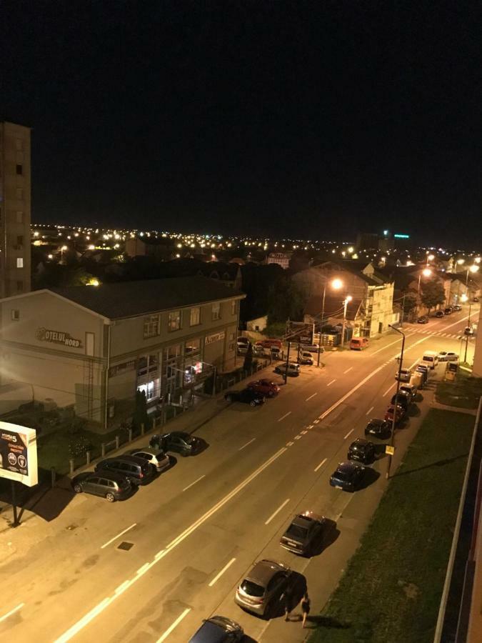 Apartament Studio Jadis 1 Oradea Buitenkant foto